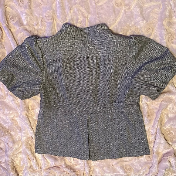 Size medium AAApple black and white blouse - Picture 2 of 3